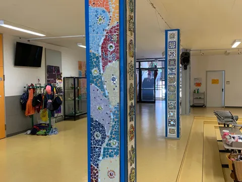Mosaiken in Schulen, Kindergärten und Kitas – Bild 1